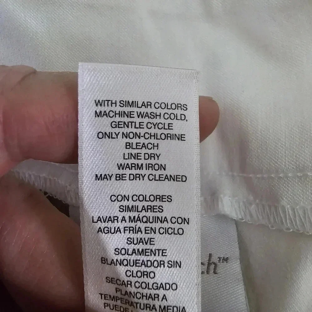 Chico's perfect stretch white capri size 3 - Picture 7 of 8